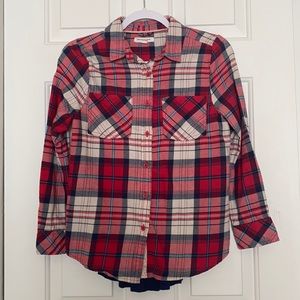 Plaid flannel shirt from Beachlunchlounge